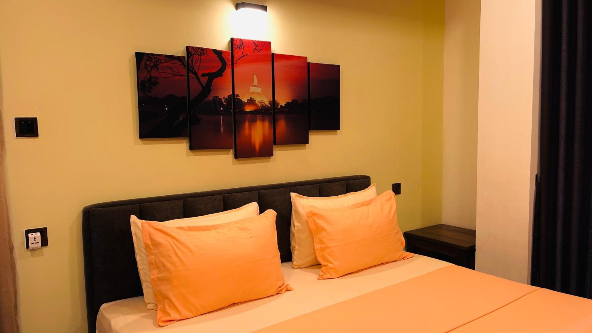 Sun Dove Suite Kandy Exterior foto